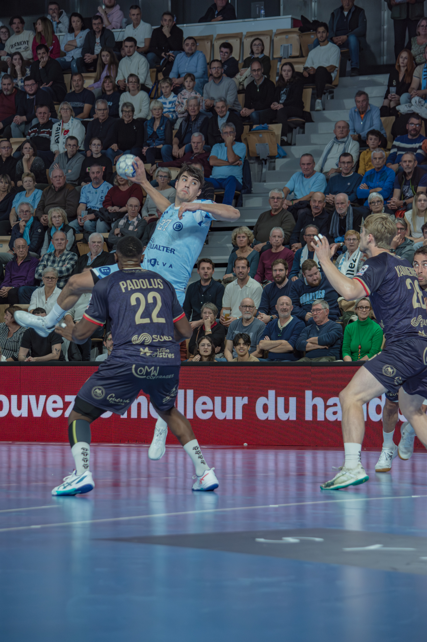 4dc8e216f78e33c1547d237df8f9428d