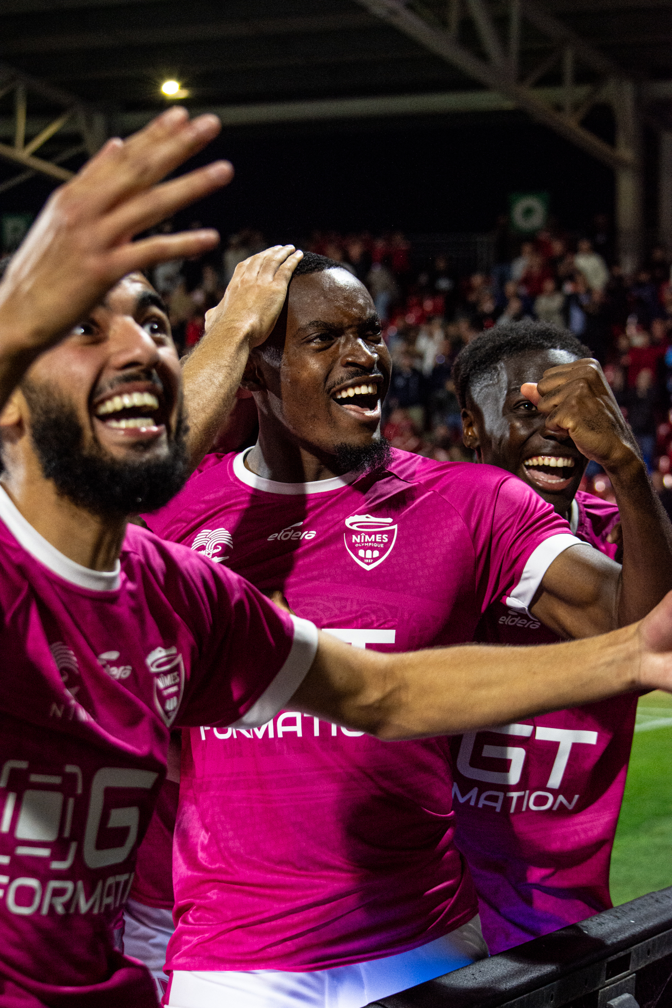 5c9db27b4de69c6a274e66f2e2a449c4