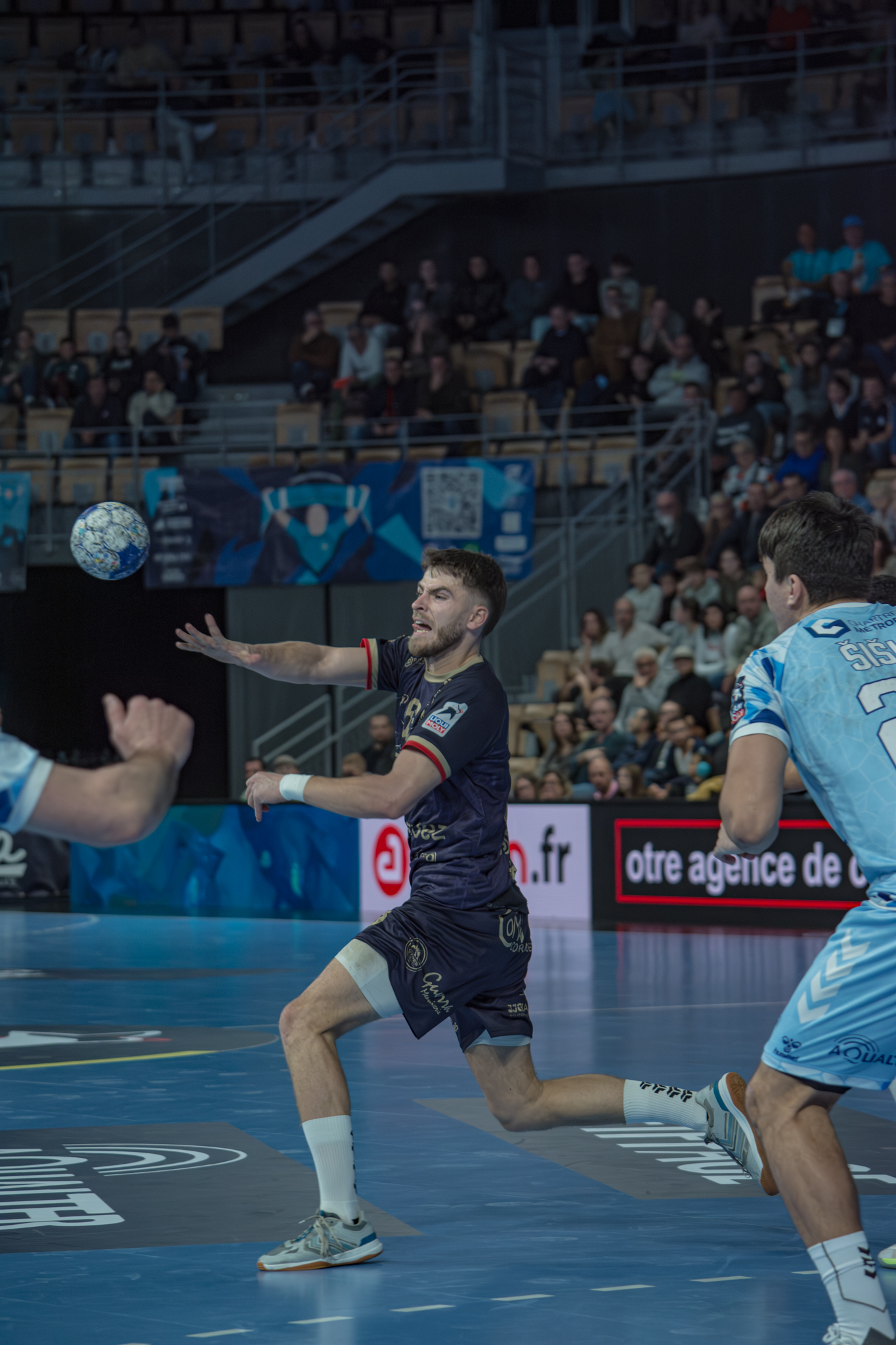 b699a86fc54a88bc7d66d745b5a12bd0